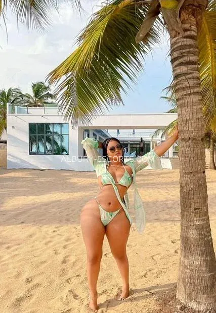 Albury escorts Lillian — 1