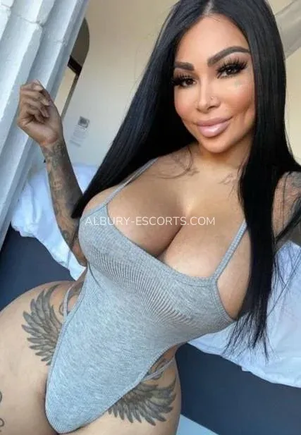Albury escorts Ingrid — 4