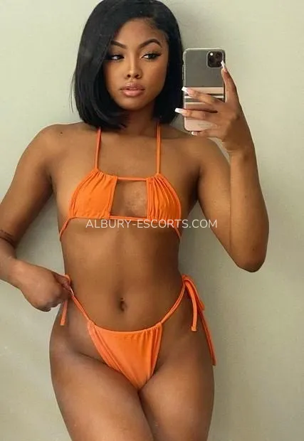 Albury escorts Iliane — 2