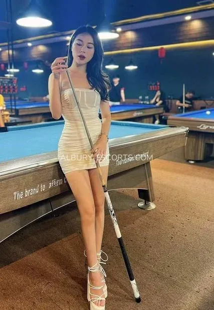 Albury escorts Aurora — 3