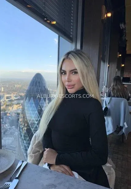 Albury escorts Katherine — 1