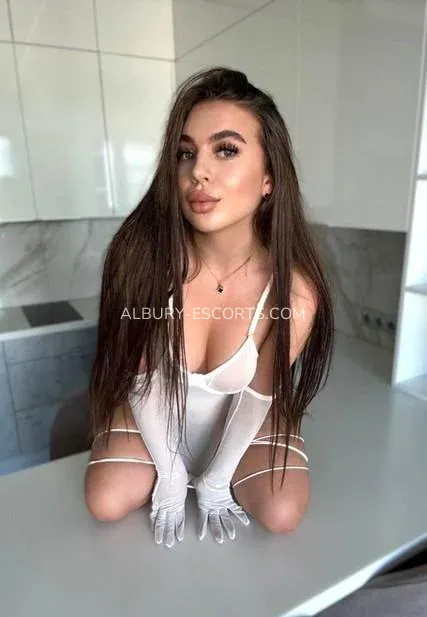 Albury escorts Piedad — 1