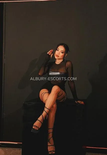 Albury escorts Maya — 4
