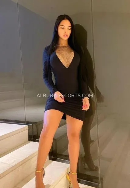 Albury escorts Sabrina — 3