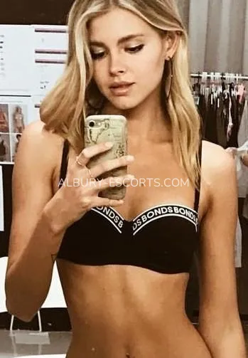 Albury escorts Emelie