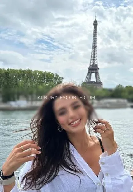 Albury escorts Mariana — 5