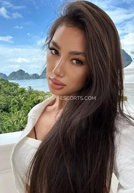 Albury escorts Eva — 7