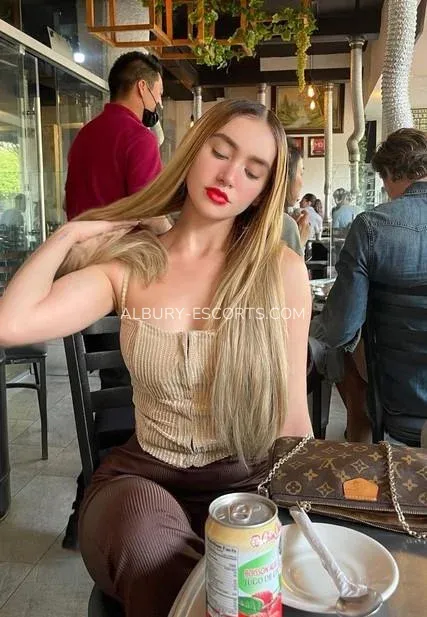 Albury escorts Makayla — 5