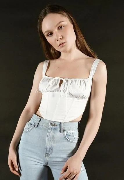 Albury escorts bella