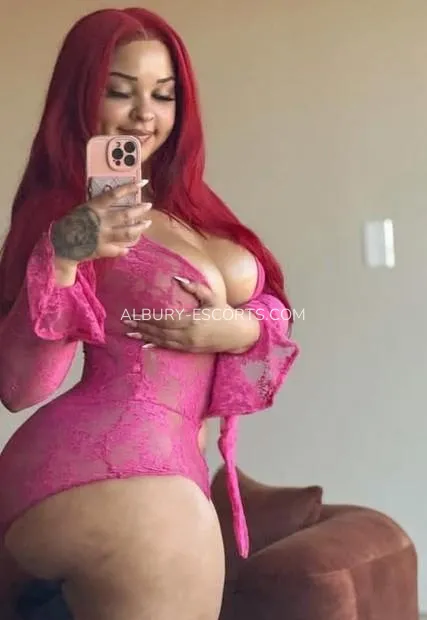 Albury escorts Simona