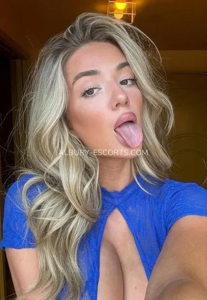 Albury escorts Elin — 3