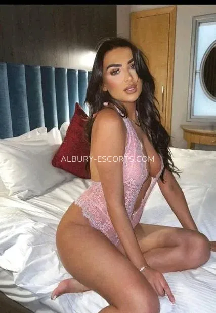 Albury escorts Kylie — 3