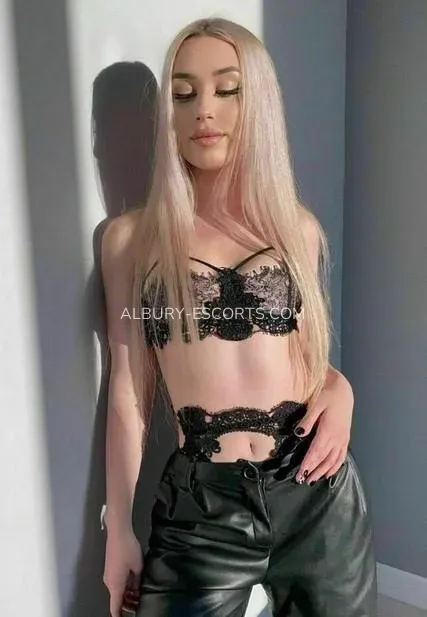 Albury escorts Belinda — 3