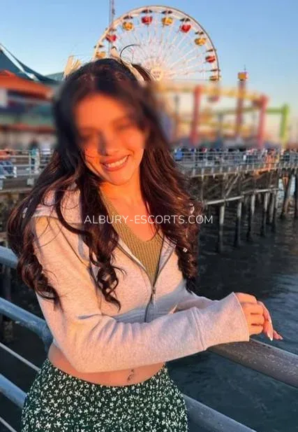 Albury escorts Mariana — 1