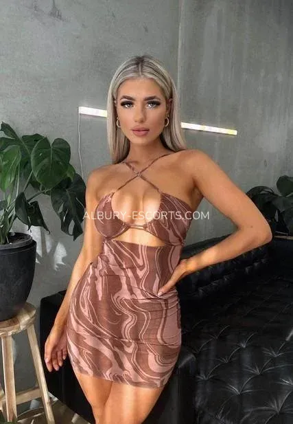 Albury escorts Viola — 5