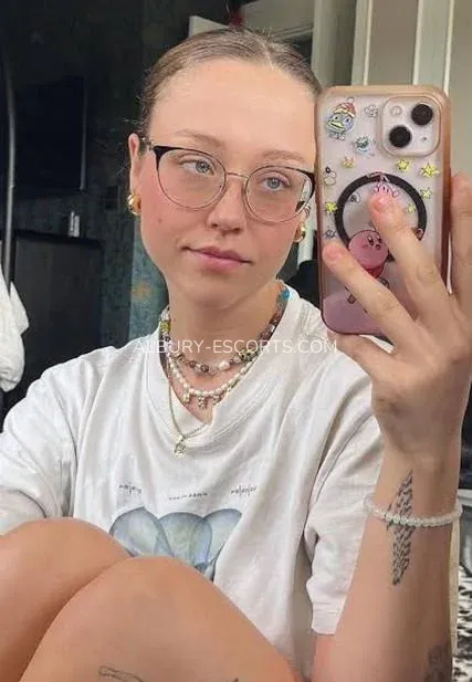 Albury escorts Ingrid — 3