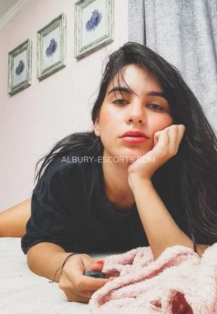Albury escorts Amaya — 1