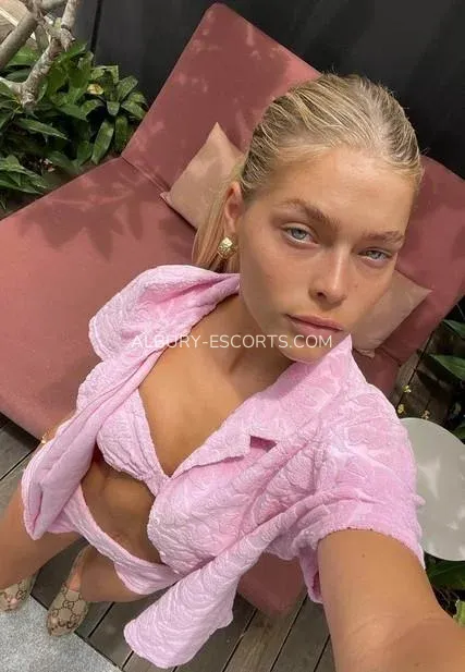 Albury escorts Kiara — 4