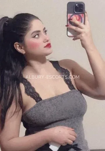Albury escorts Stella — 1