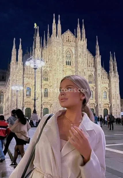 Albury escorts Ciara — 3