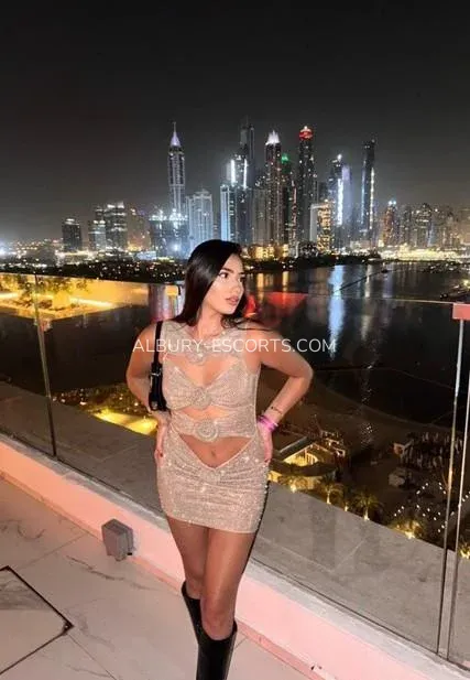 Albury escorts Vivian — 5