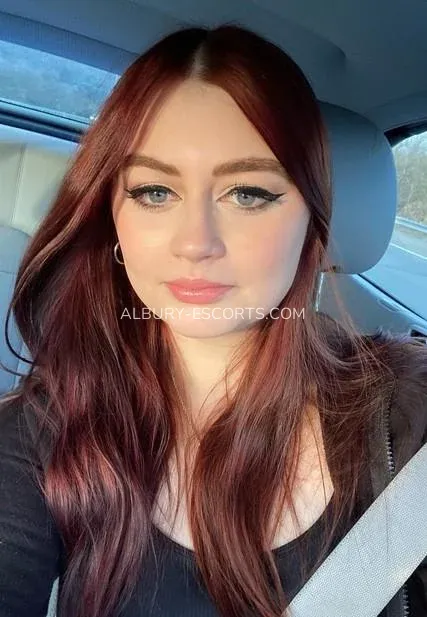 Albury escorts Ellinor — 4