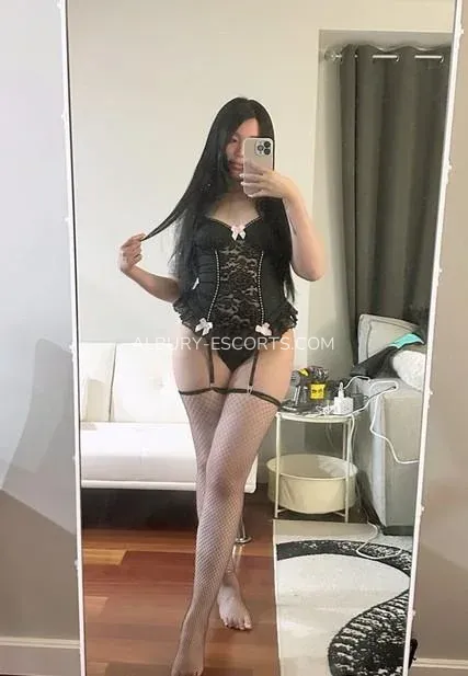 Albury escorts Fabricia — 1