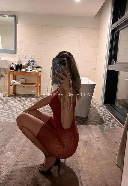 Albury escorts Mikayla — 5