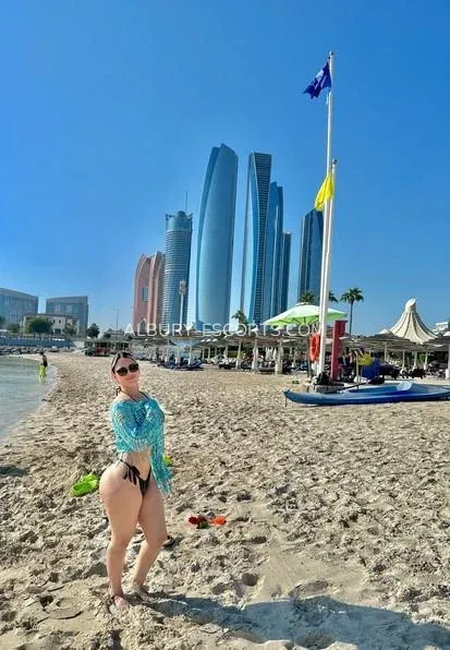 Albury escorts Alice — 3