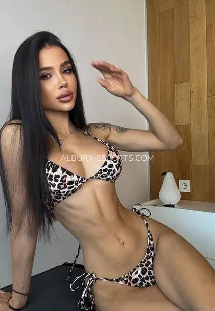 Albury escorts Alexis — 1