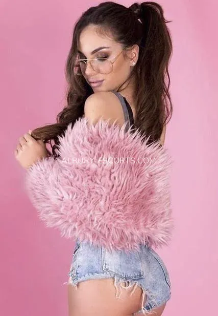 Albury escorts Louise — 5