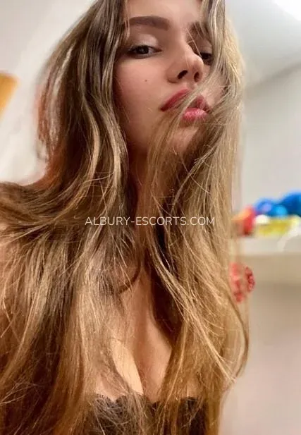 Albury escorts Elizabeth — 1