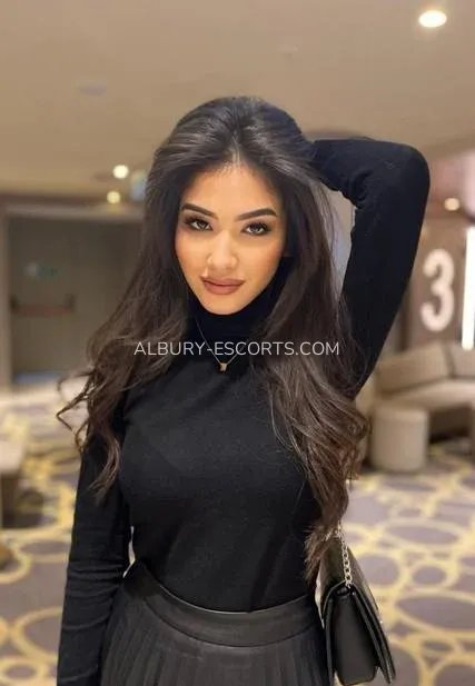 Albury escorts Gianna — 3