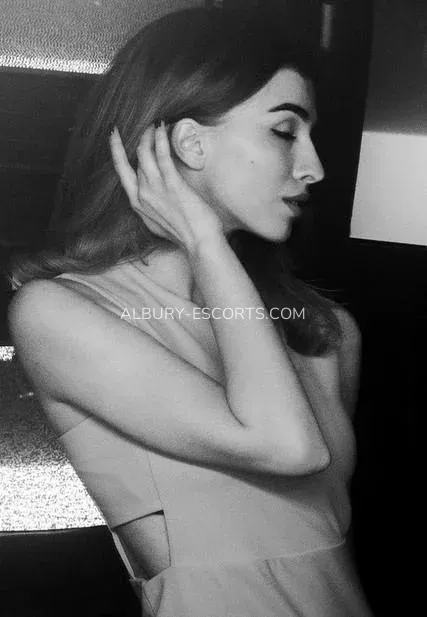 Albury escorts Ann-christin — 10