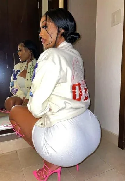 Albury escorts Kimberly — 3