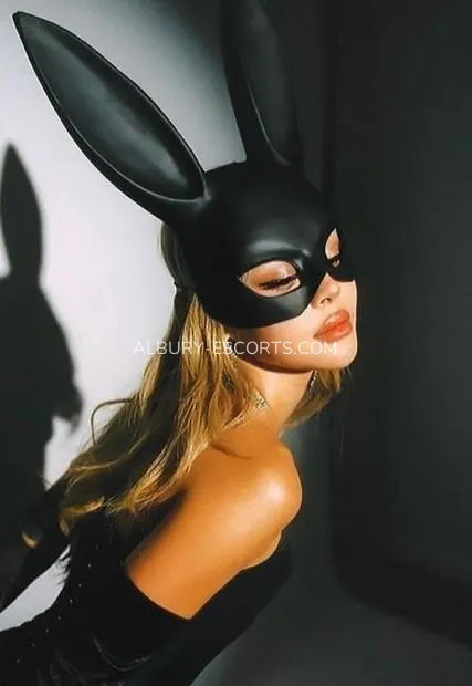 Albury escorts Camilla — 2