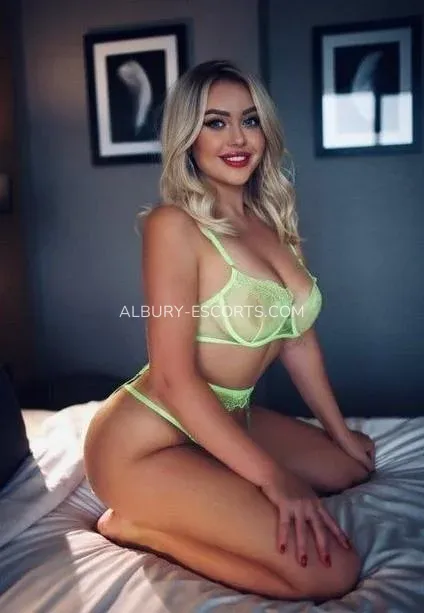 Albury escorts Briana — 1