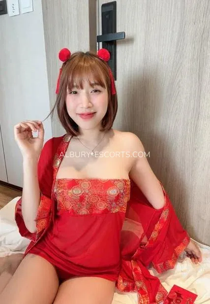 Albury escorts Alexandra — 6