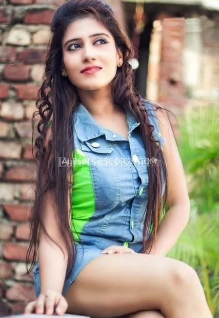 Albury escorts Irene — 2