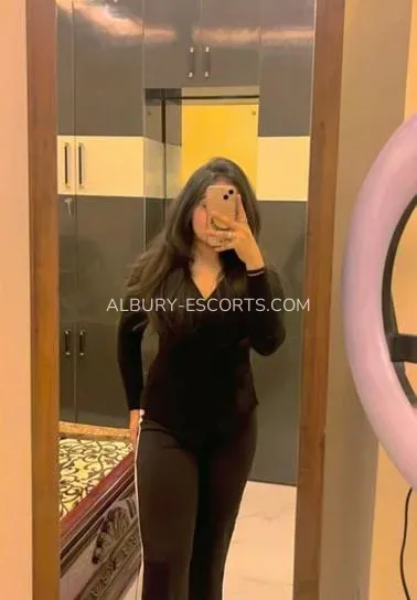 Albury escorts Ella — 1