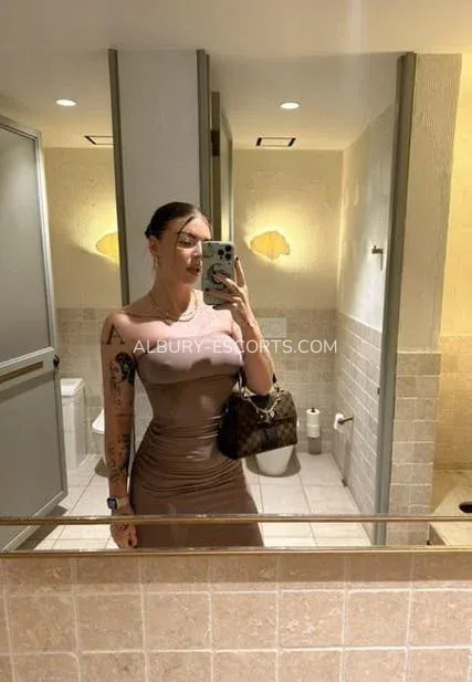 Albury escorts Amaya — 1