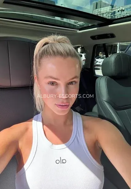 Albury escorts Tecla — 1