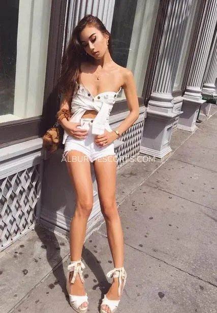 Albury escorts Justina — 7