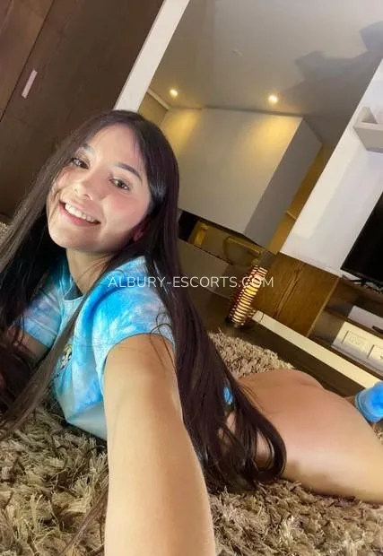Albury escorts Susana — 2