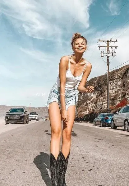 Albury escorts Emelie — 10