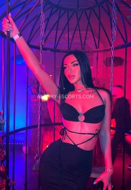 Albury escorts Angelica — 6