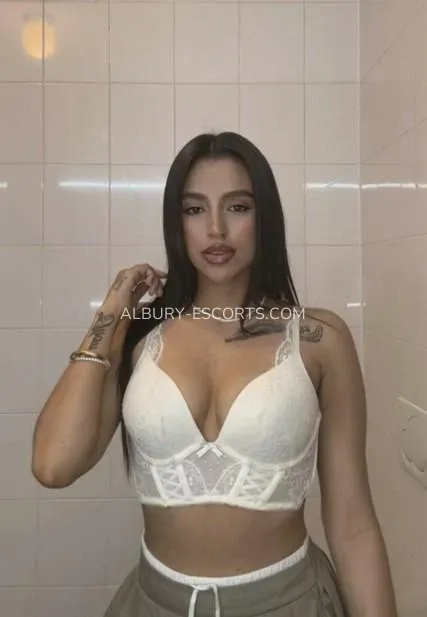 Albury escorts Angelina — 6