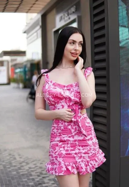 Albury escorts Kaylee — 6