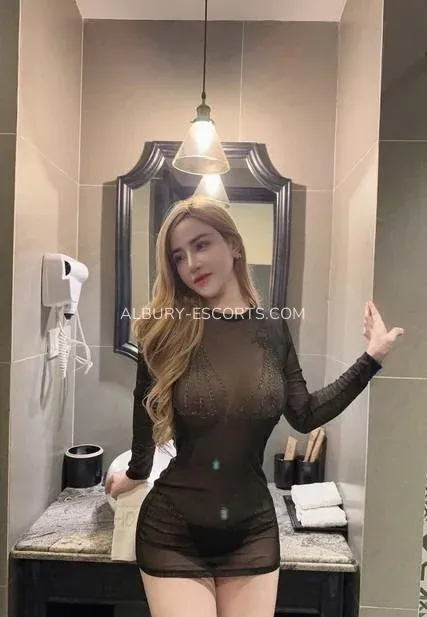 Albury escorts Alana — 3