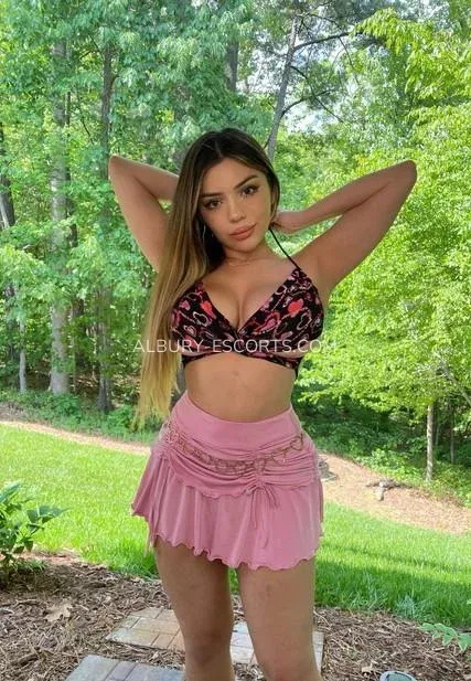 Albury escorts Bella — 8